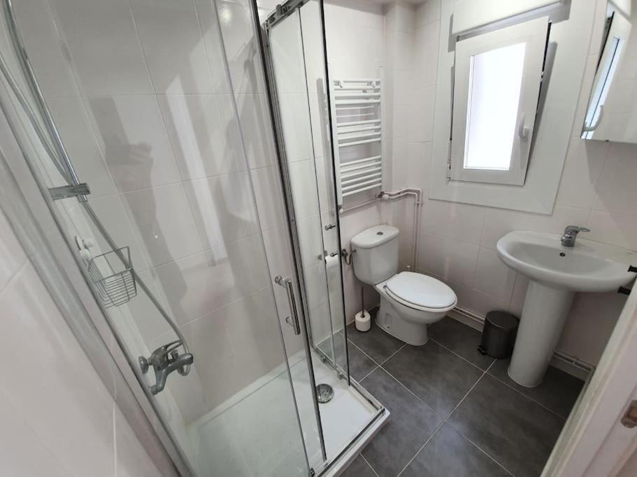 Ferienwohnung Acogedor Piso En El Centro De Sabiñánigo Exterior foto